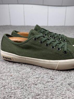 SeaVees Monterey Standard Canvas Cotton Sneakers Green Men’s Size 8.5 US